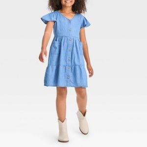 Soft woven short sleeve dress